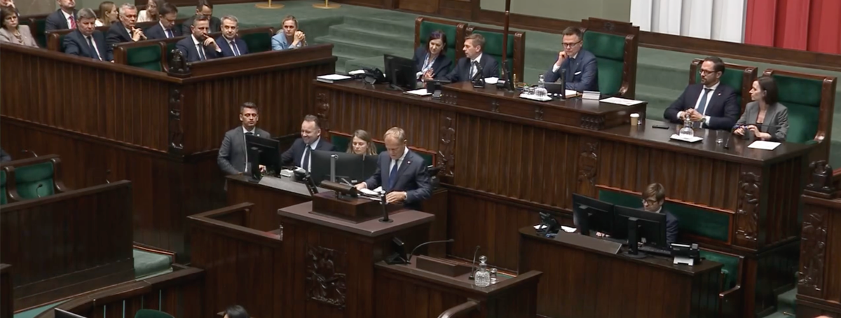 Polish gov't wins confidence vote but presidential veto remains
