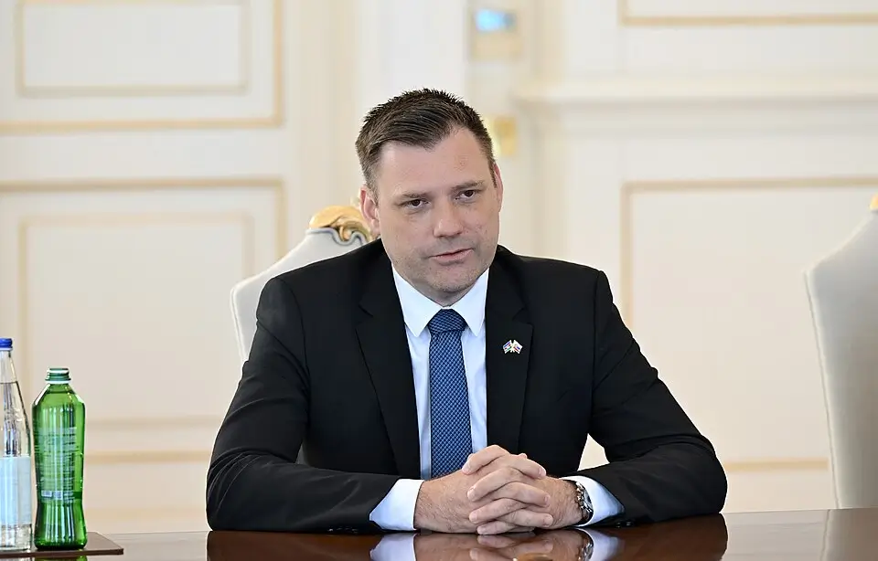 Slovak coalition partner helps oust Environment Minister, putting Fico’s parliamentary majority under pressure