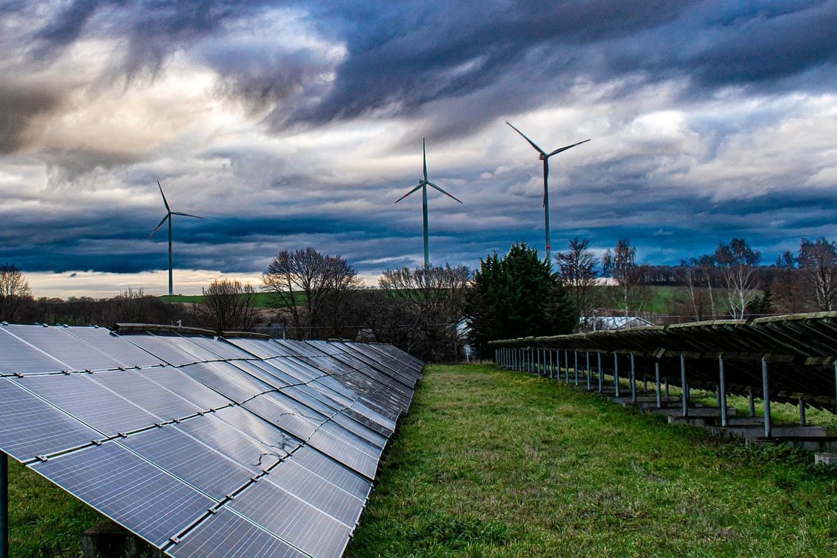 EU mulls green-energy target hike