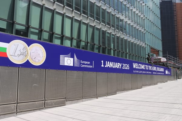 Bulgaria greenlight to join eurozone gets mixed response