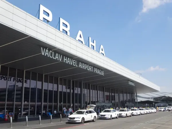 Is Prague Airport about to be privatised?