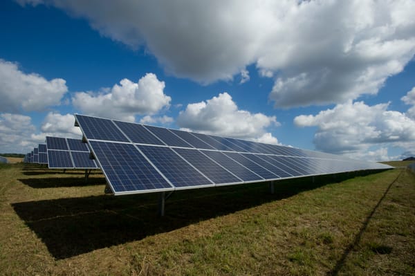 Poland’s PKN Orlen pursues hydrogen hubs, refueling station network