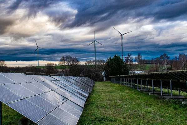 EU mulls green-energy target hike