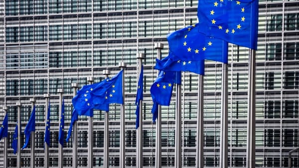 EU offers CEE countries extended deadline for Russian oil embargo