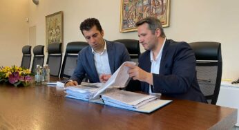 Bulgaria coalition on brink after just six months