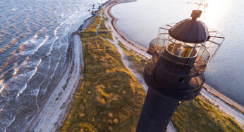 Latvia, Estonia choose location for giant wind farm